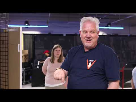 Glenn Beck discussing the “Blameless” art print in a video still.